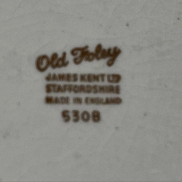Old Foley 5308 Scalloped Dinner Plate - Picture 3 of 3